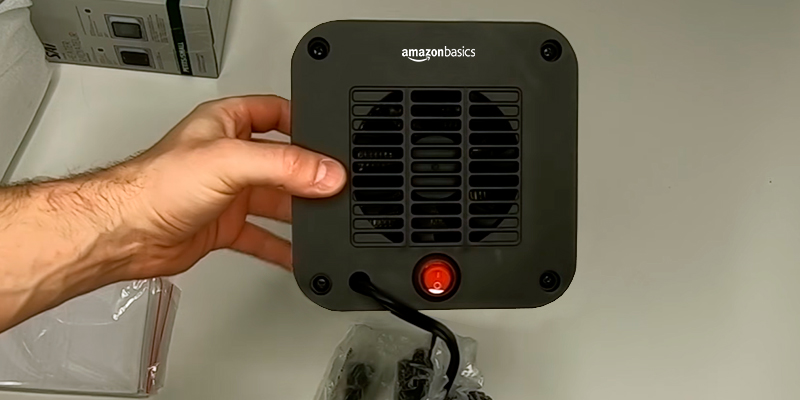 AmazonBasics Ceramic Small Space Personal Mini Heater in the use