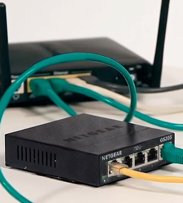 Review of NETGEAR GS305-300PAS Gigabit Ethernet Unmanaged Switch