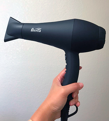 Review of Berta Negative Ions & Far Infrared Heat Professional Hair Dryer