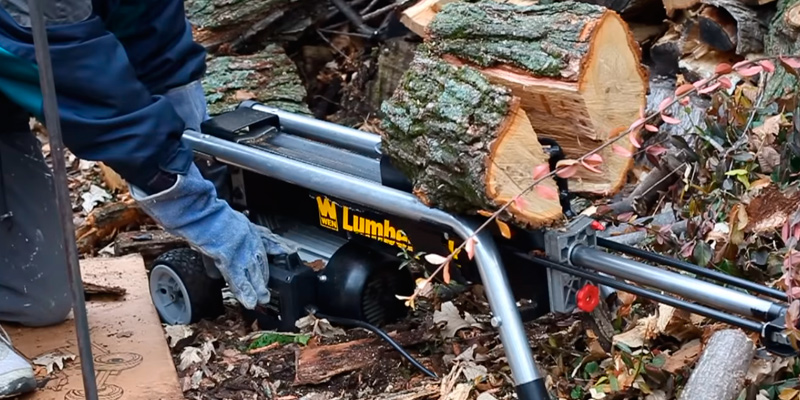 WEN 56206 6-Ton Electric Log Splitter in the use