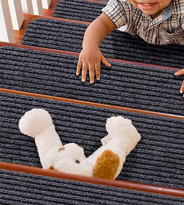 Review of TreadSafe Carpet Stair Treads Non-Slip