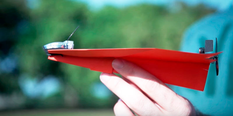 Review of PowerUp Smartphone Controlled Paper Airplane