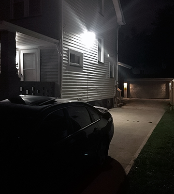 Review of Torchstar LHBL-35W50PS Dusk-to-dawn LED Outdoor Barn Light