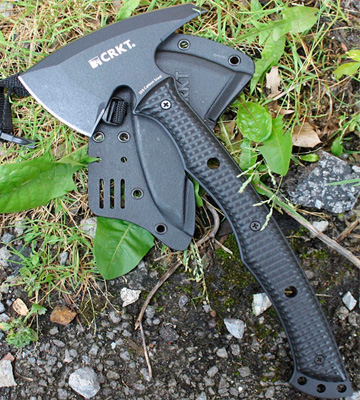 Review of Columbia River Knife & Tool 2725 Kangee Tomahawk