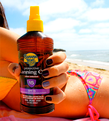 Review of Banana Boat SPF 15 Protective Tanning Oil Spray
