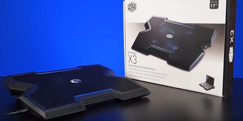 Review of Cooler Master NotePal X3 with 200mm Blue LED Fan