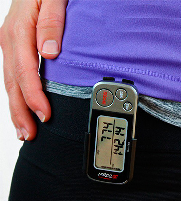 Review of 3DTriSport Walking 3D Pedometer with Clip and Strap