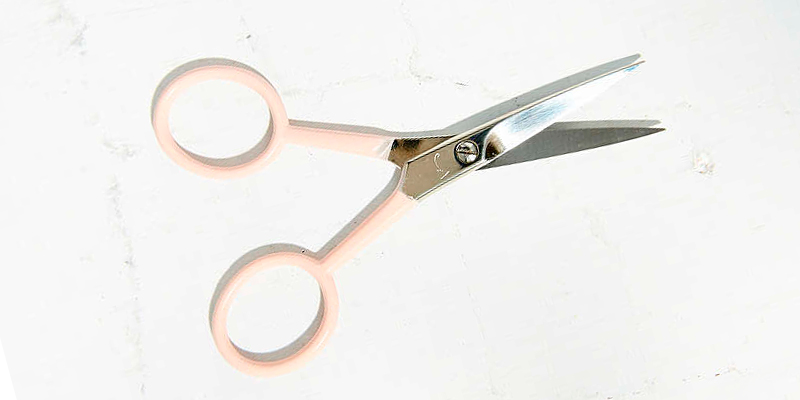 Review of Anastasia Beverly Hills Ultra-Thin Blade Scissors