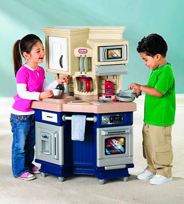Review of Little Tikes Super Chef Kitchen