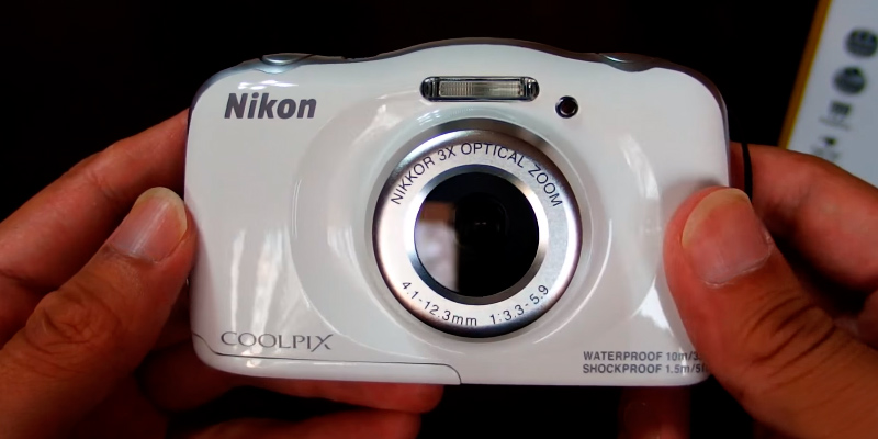 Review of Nikon COOLPIX S33 Waterproof Digital Camera