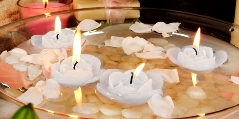 Review of Biedermann & Sons C7808NWT Rose-shaped Floating Candles