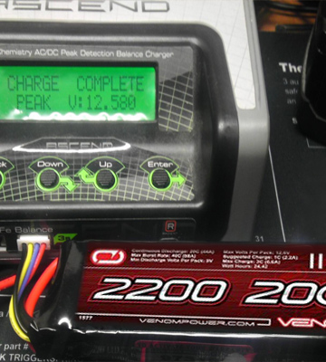 Review of Venom RC LiPo Battery with Universal Plug