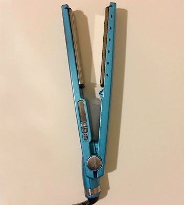Review of Babyliss Pro BABNT2094T Nano Titanium Plated Straightening Iron