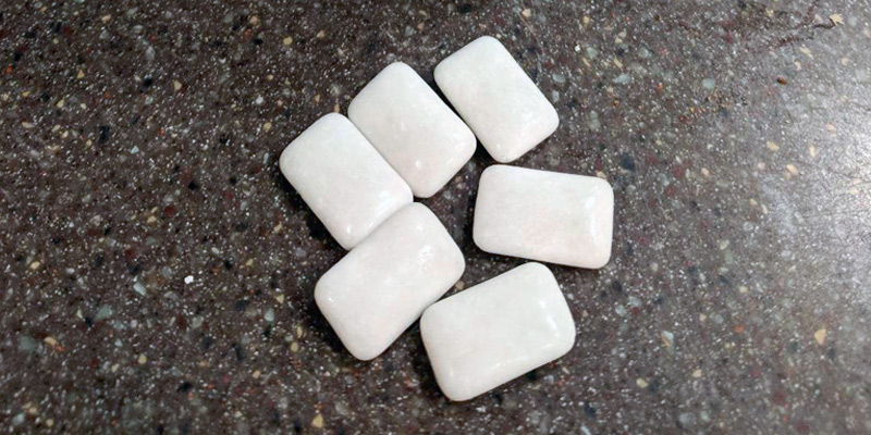 Review of PUR Peppermint Aspartame Free, Sugar Free, 100% Xylitol, Natural Chewing Gum