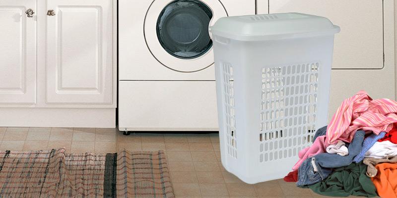 Review of United Solutions Plastic Laundry Basket