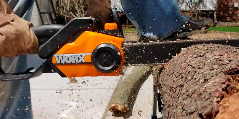 WORX WG303.1 Powered Chain Saw, 16" Bar Length in the use