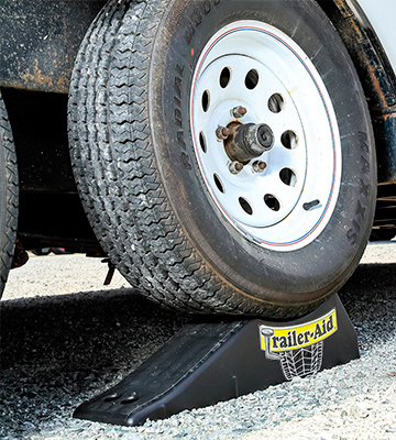 Review of Trailer Aid 22 Tandem Tire Changing Ramps (15,000lb. GVW Capacity)
