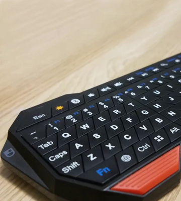 Review of Fosmon (23022KB) Seenda Mini Bluetooth Keyboard with Touchpad