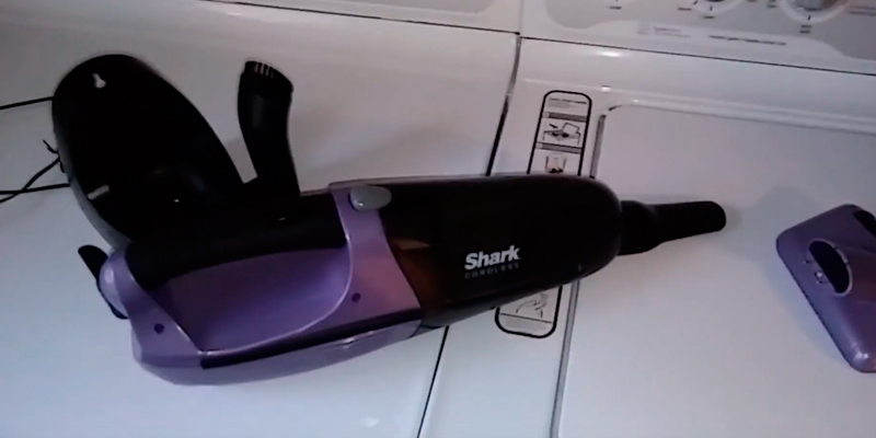 Shark SV780 Cordless Pet Perfect II Hand Vacuum in the use