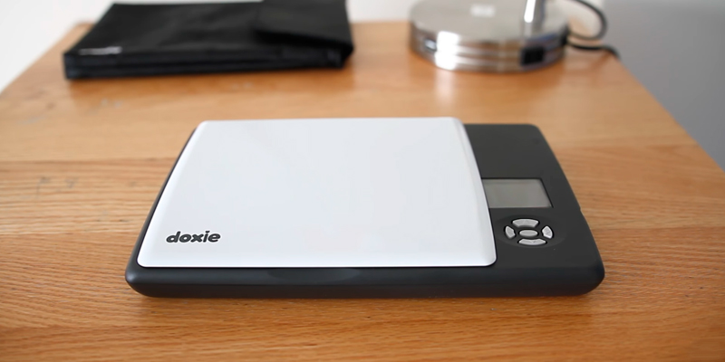 Review of Doxie Flip Cordless Flatbed Scanner