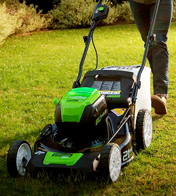 Review of GreenWorks GLM801601 PRO 21-Inch 80V Cordless Lawn Mower