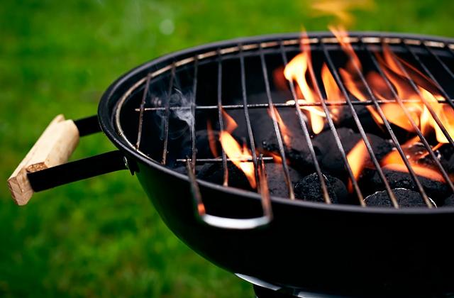 Comparison of Charcoal Grills