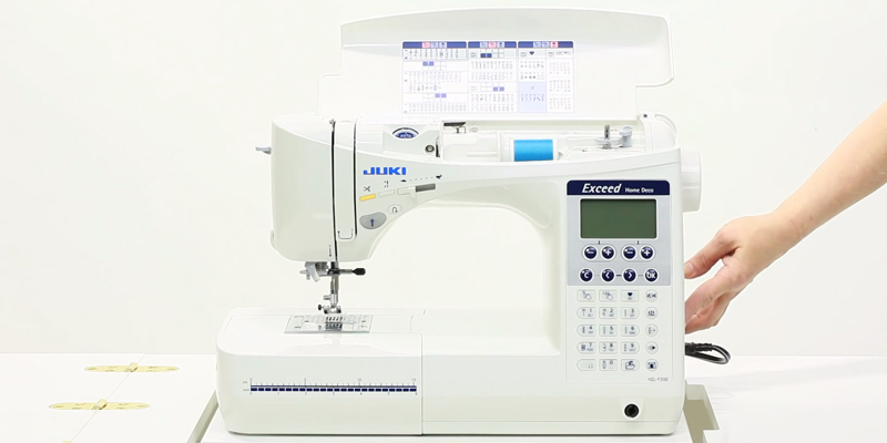Review of JUKI HZL-F300 Sewing and Quilting Machine