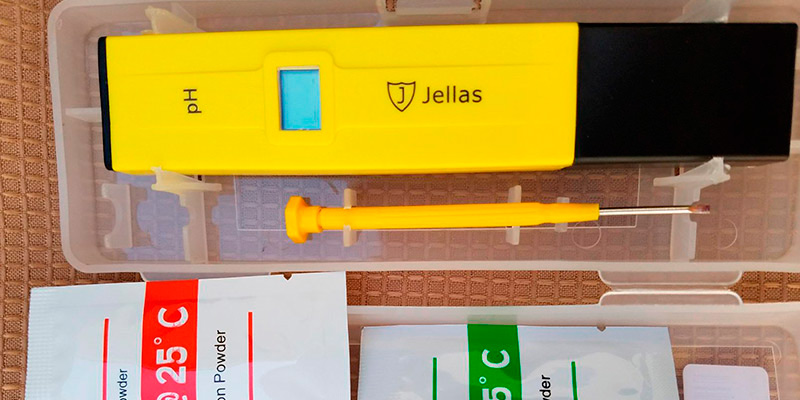 Review of Jellas JLPH01 Pocket Size PH Meter