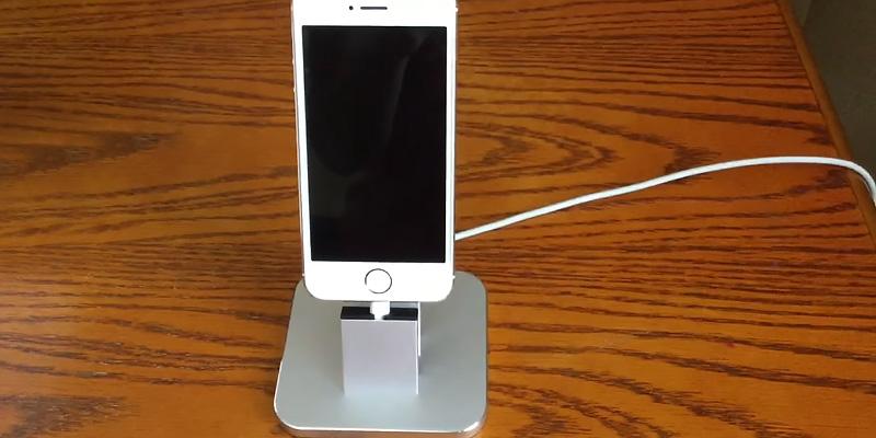 Review of Ziku Aluminum iPhone Charger Dock station for iPhone