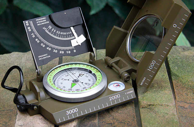 Best Compasses for Hiking  