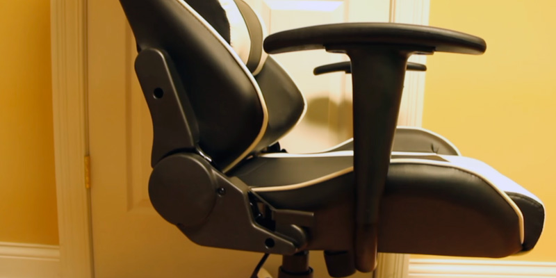 Homall Racing Style Gaming Chair (with Headrest and Lumbar Support) in the use