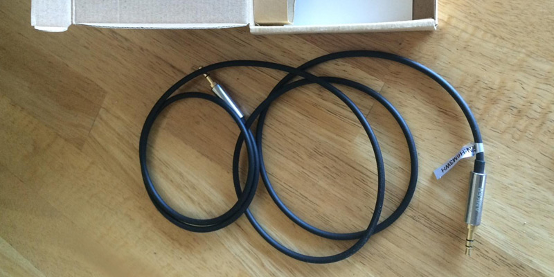 Review of Anker AK-A7123011 Auxiliary Audio Cable Cord