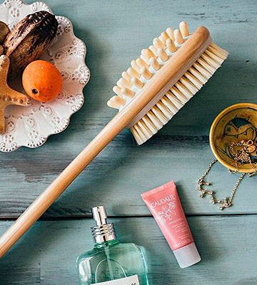 Review of Bath Blossom Bamboo Body Brush for Back Scrubber Natural Bristles Shower Brush with Long Handle