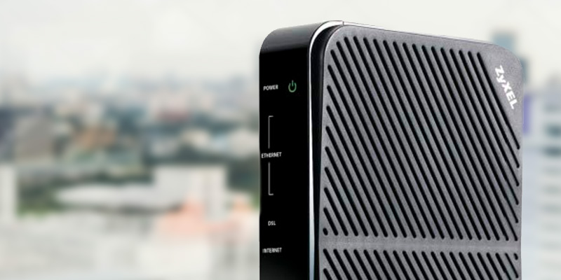 ZyXEL P660HN-51R Adsl/Adsl2+ Wi-Fi Router in the use
