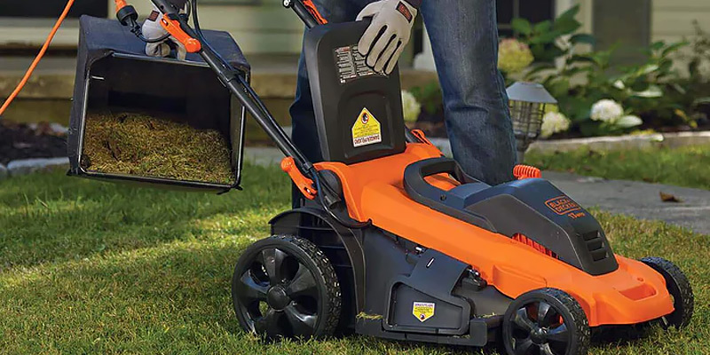 Review of BLACK + DECKER MM2000 Lawn Mower, Corded