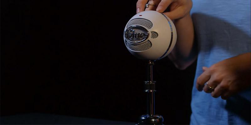 Blue Snowball-1 Ice USB Microphone - White in the use