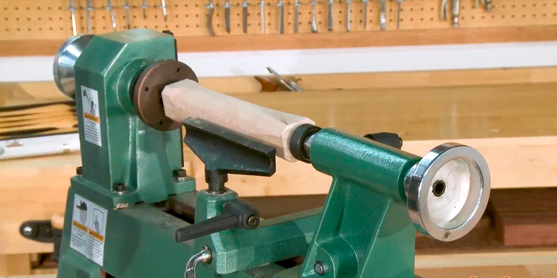 Detailed review of Grizzly H8259 Bench-Top Wood Lathe