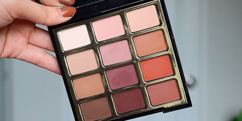 Review of Milani 12 Cruelty-Free Matte Eyeshadow Palette