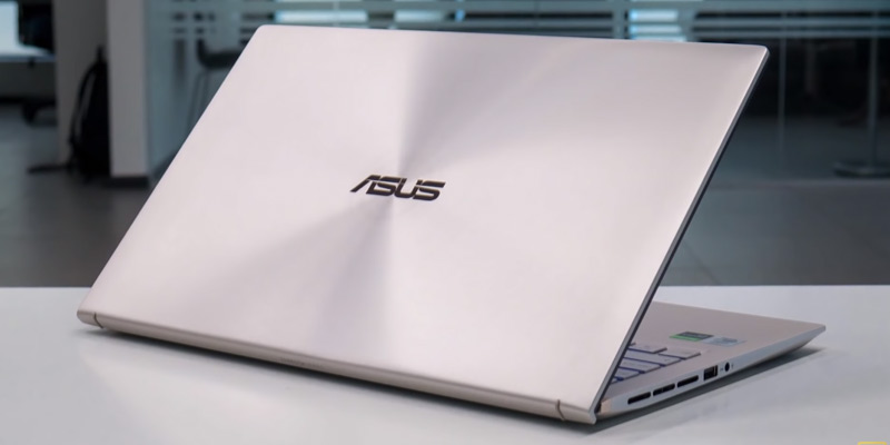 ASUS ZenBook 15 15.6” UHD 4K NanoEdge Display Laptop (Intel Core i7-10510U, GeForce GTX 1650, 16GB DDR4, 512GB PCIe SSD) in the use