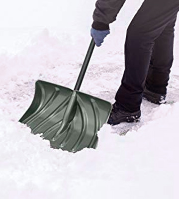 Review of Suncast SC1350 Snow Shovel/Pusher Combo