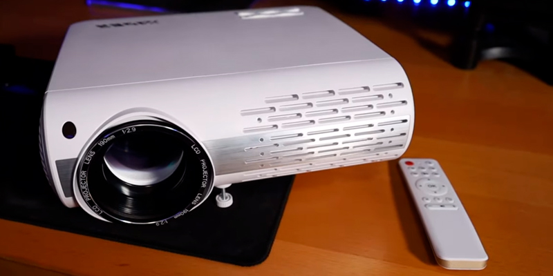 Review of YABER Y30 Home Theater Projector