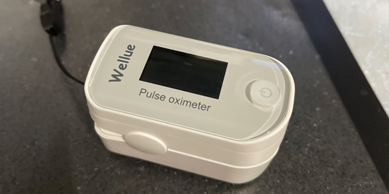 Review of Wellue 01 Pulse Oximeter Fingertip Blood Oxygen Saturation Monitor