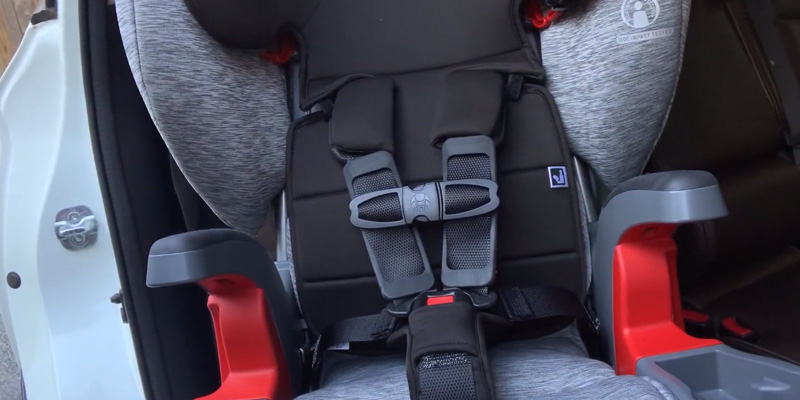 Britax Grow with You ClickTight Harness-2-Booster Car Seat in the use
