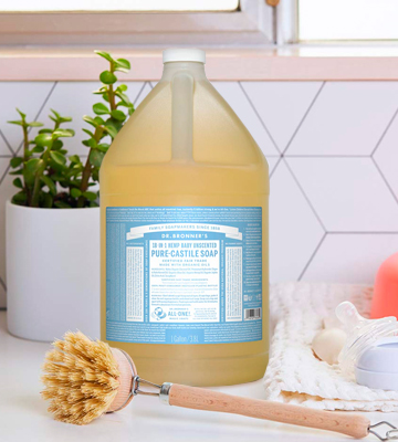 Review of Dr. Bronner's Made with Organic Oils Pure-Castile Liquid Soap