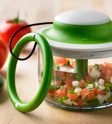 Review of Chef'n Hand-Powered Food Chopper