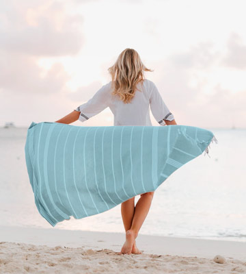 Review of WETCAT 100% Cotton Turkish Beach Towel