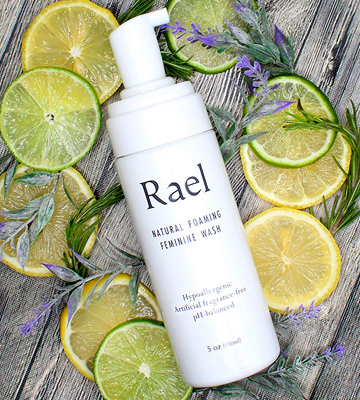 Review of Rael Natural Cleansing Wash For Sensitive Skin