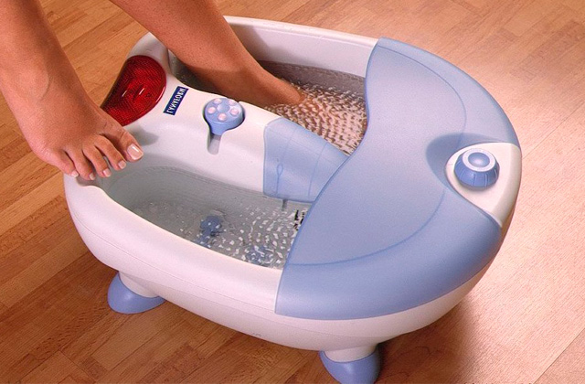 Best Ionic Foot Baths to Remove Toxins From Your Body  