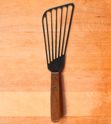 Review of Winco FST-6 Stainless Steel Fish Spatula