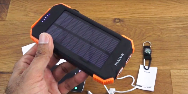 Review of BLAVOR PN-W05 10000mAh Solar Charger with Qi Wireless